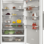 K 2902 SF 36" MasterCool Frg/Frzr Stainless steel panel right Mt bottom