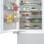 KF 2812 Vi 30" MasterCool Frg/Frzr Bottom Mount Integrated LH Vi